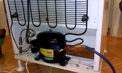 schimbam si reparam condesatoare si vaporizatoare pentru frigidere, congelatoare, lazi frigorifice, combine frigorifice pentru zona Bucuresti